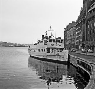 Svartvitt foto på fartyget Sandön